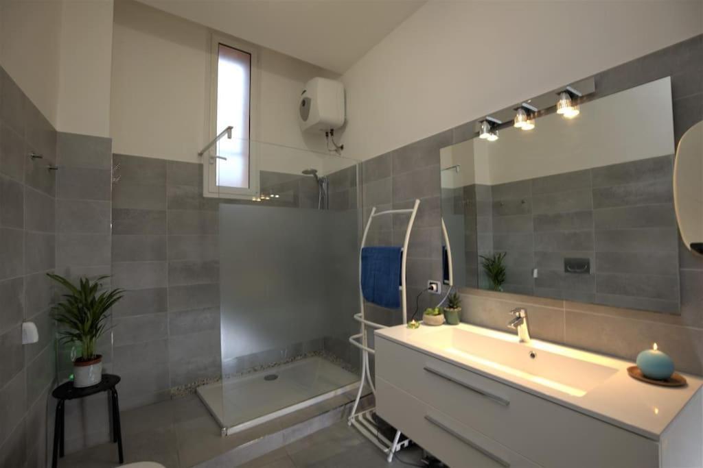Beau 3 Pieces Vue Mer Menton Exterior photo