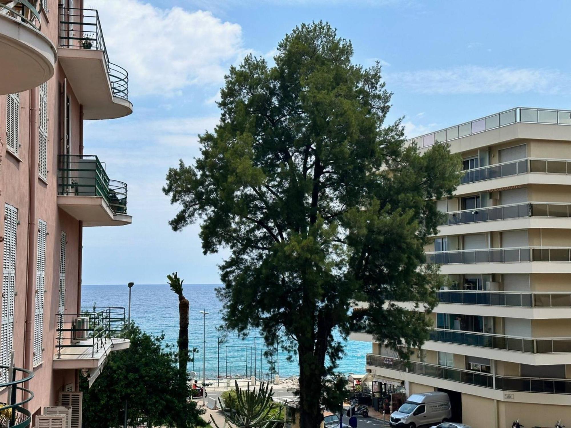 Beau 3 Pieces Vue Mer Menton Exterior photo